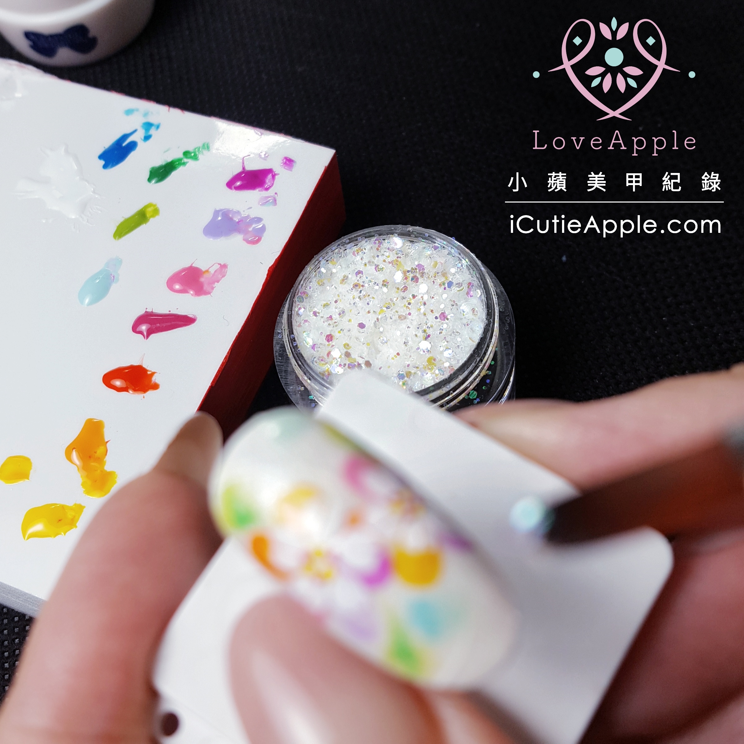 【美甲彩繪】預告繽紛季節的來臨:雙層花卉指彩運用 ❤ Puffs Gel泡芙彩膠新色與新品開箱